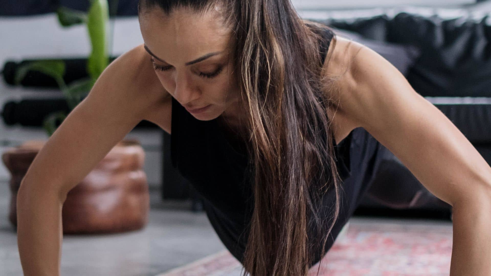 Why Push Ups Make You Eat Less Food : 5 reasons why (Explained)